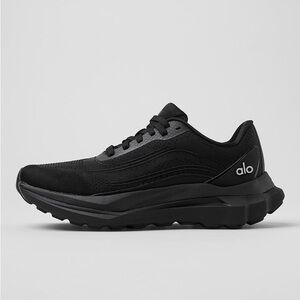 ALO Yoga Black Athletic Sneakers Size 9